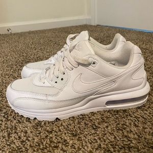 Youth 6.5/ Women’s 8 Air Max Wright Shoes